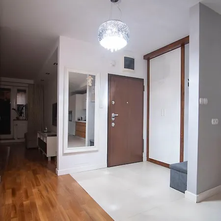 Apartament Mokotow Premium 60m2 + Taras 20m2